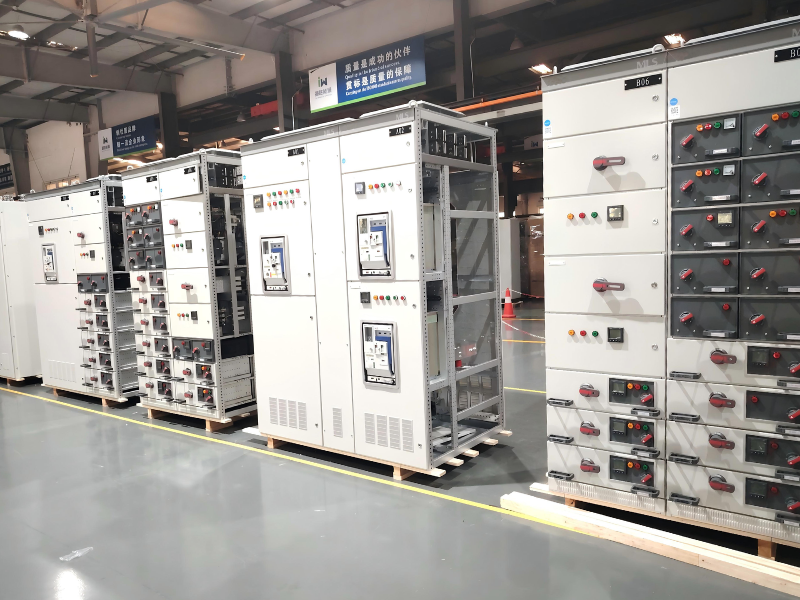 MLS-V Low Voltage Switchgear